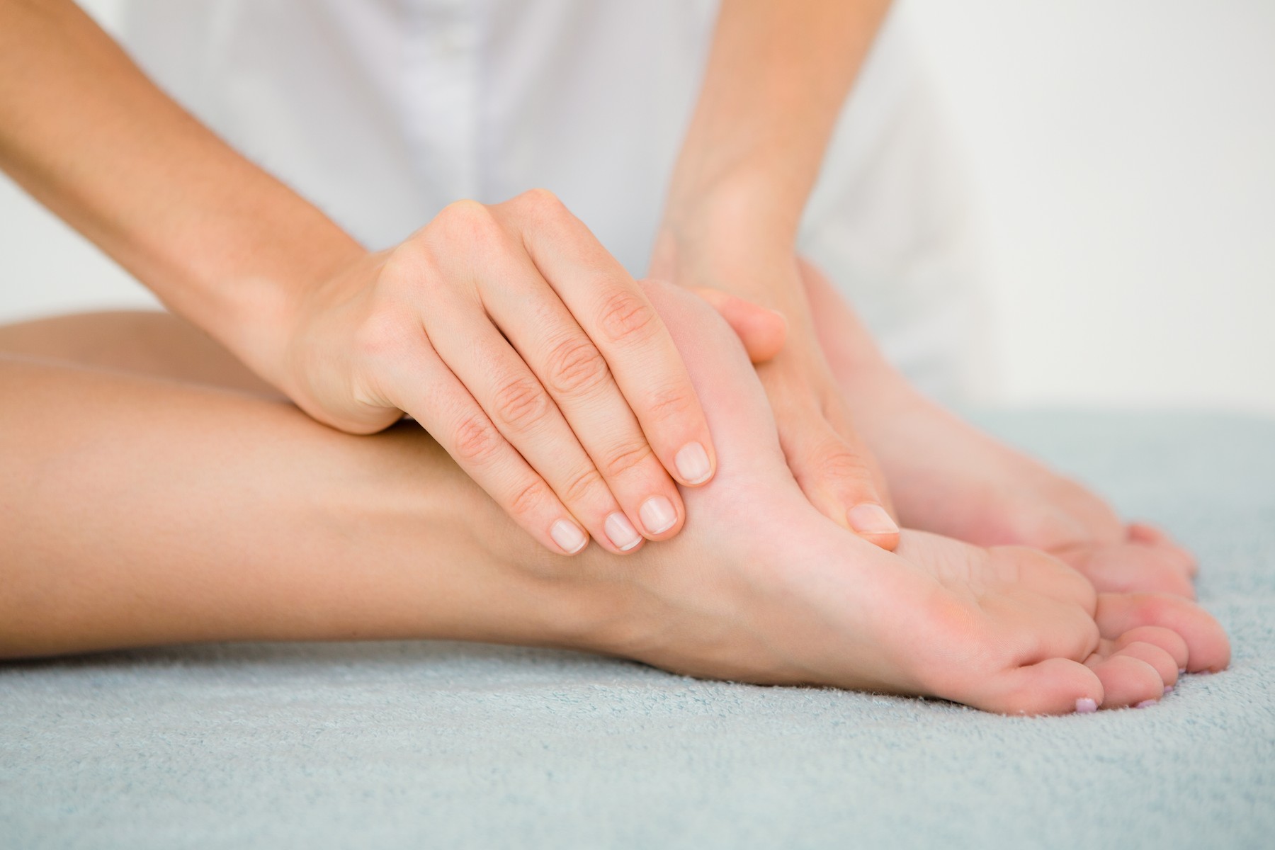 Laser treatment- Plantar fasciitis treatment- Johari Digital